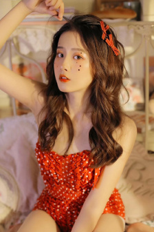 男男挤奶油进去PLAY高污
